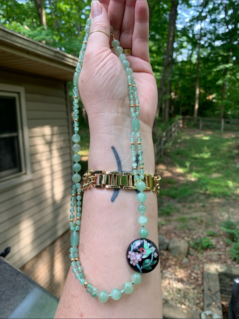 Vintage Aventurine Beaded Necklace with Cloisonné pendant - Picture 4 of 7